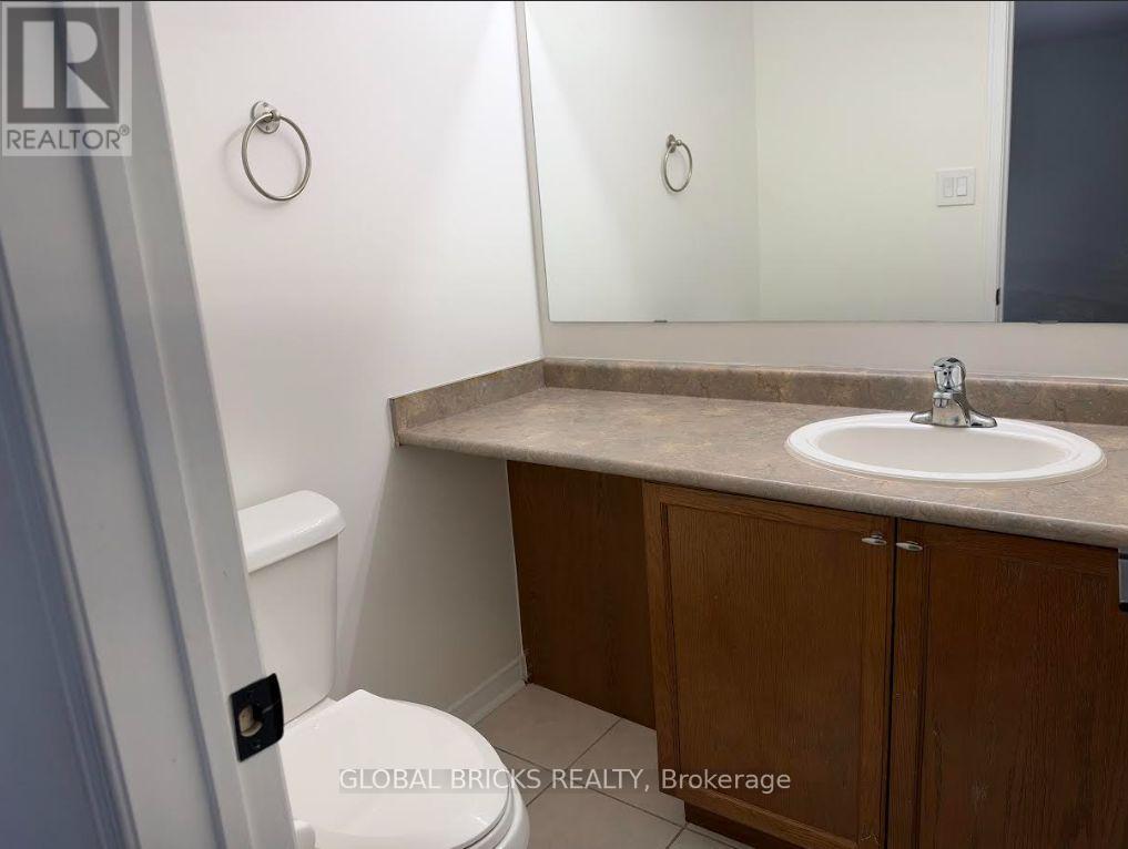 1049 Kennedy Circle, Milton (Be Beaty), Ontario  L9T 5S5 - Photo 10 - W13811452