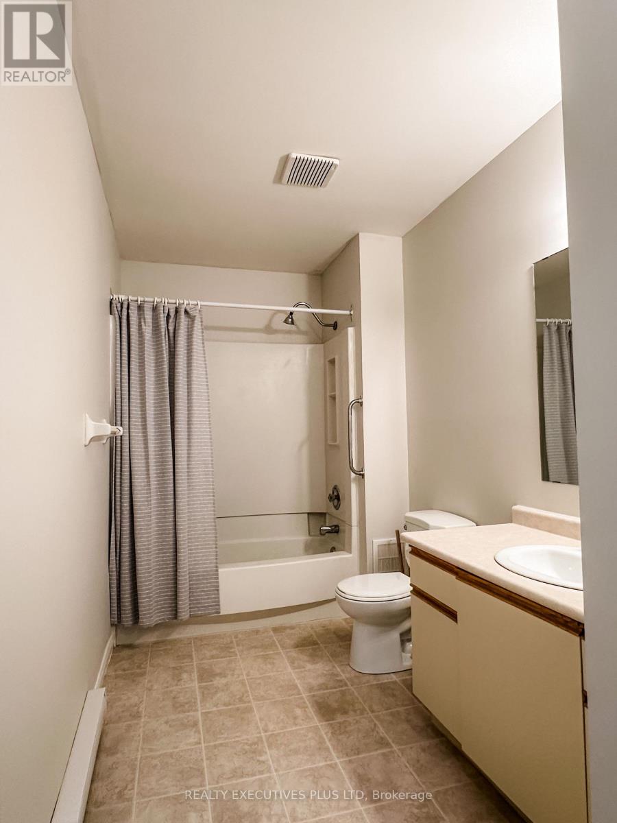 G2 - 50 Third Street, Orangeville, Ontario  L9W 2B1 - Photo 19 - W13812396
