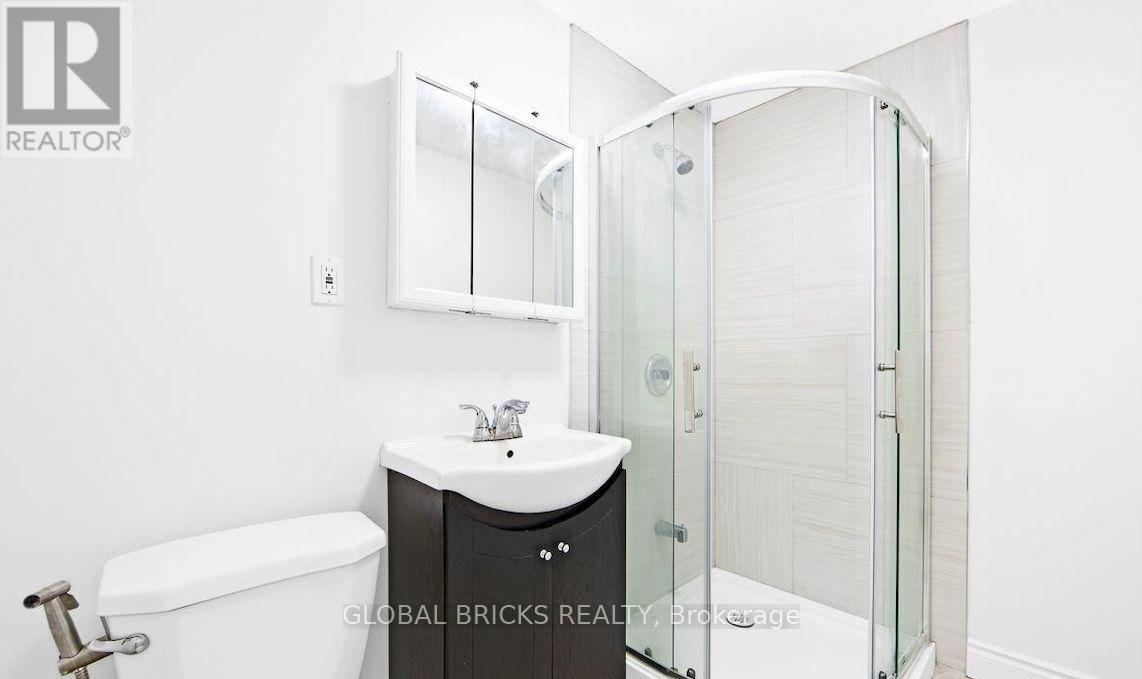 1049 Kennedy Circle, Milton (Be Beaty), Ontario  L9T 5S5 - Photo 17 - W13811452
