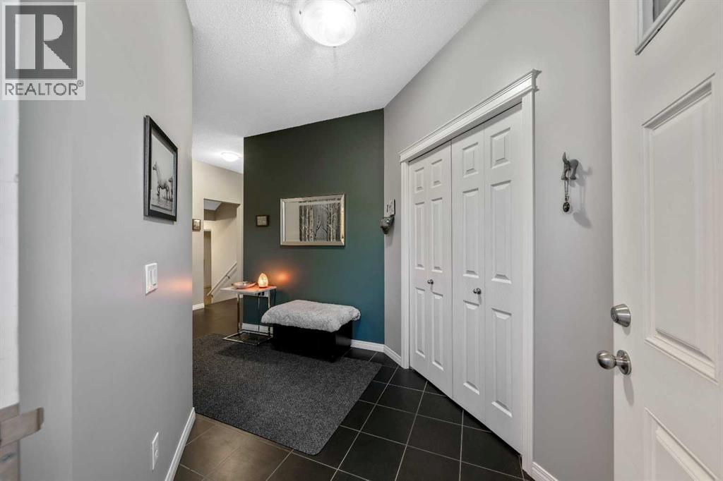 43 Arbours Circle NW, Langdon, Alberta  T0J 1X2 - Photo 6 - A2324848