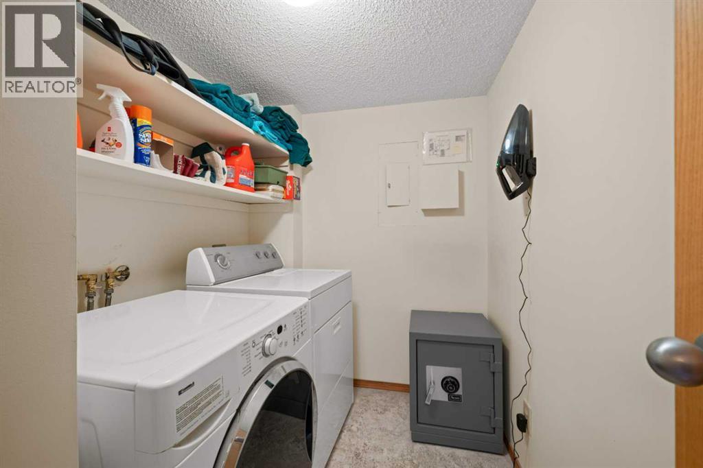 1002e, 500 Eau Claire Avenue SW, Calgary, Alberta  T2P 3R8 - Photo 32 - A2345547