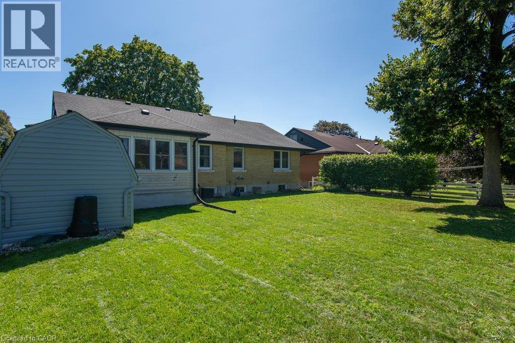 96 Wedgewood Drive, Kitchener, Ontario  N2B 1E7 - Photo 37 - 40863158