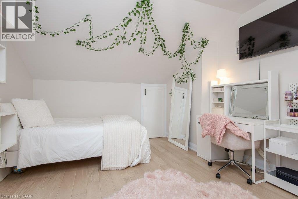 96 Wedgewood Drive, Kitchener, Ontario  N2B 1E7 - Photo 31 - 40863158