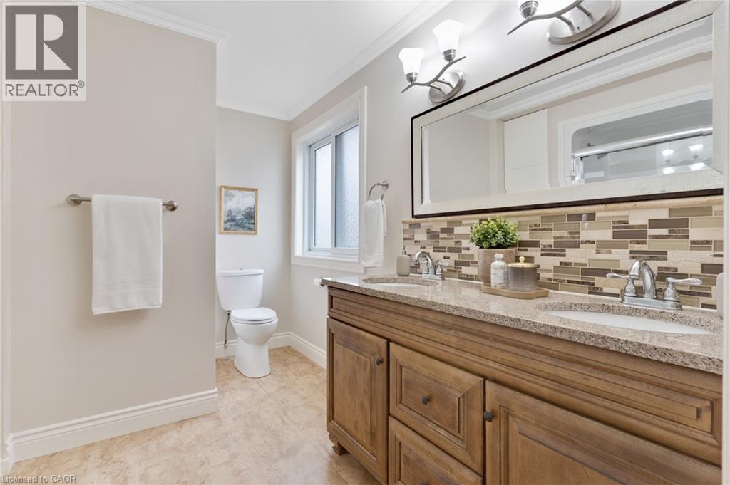 96 Endeavour Drive, Cambridge, Ontario  N3C 4C1 - Photo 28 - 40865066