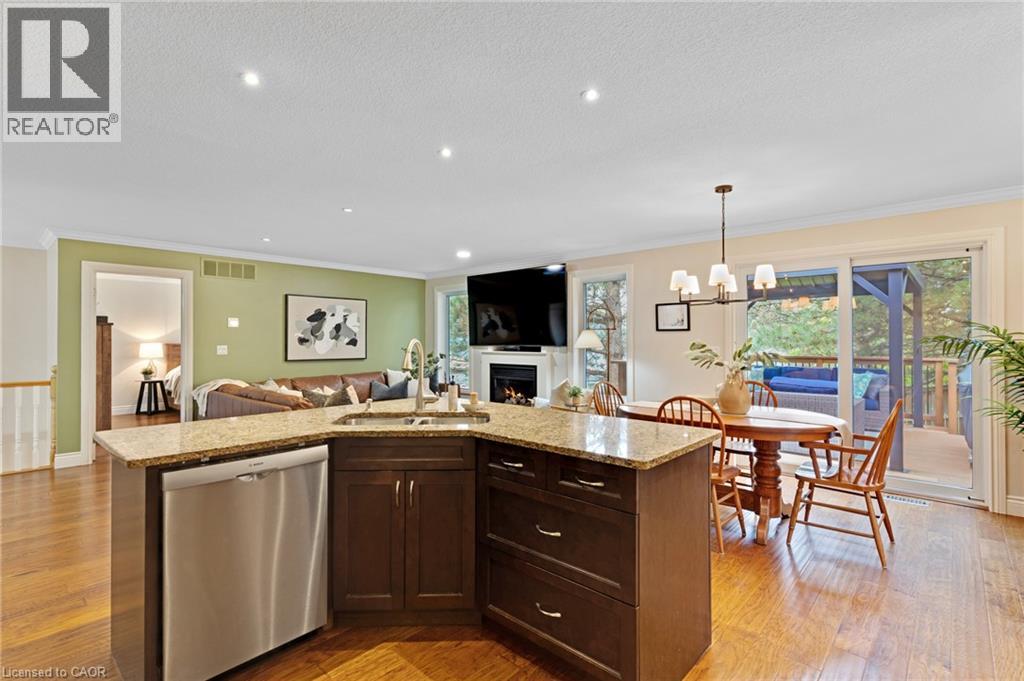 96 Endeavour Drive, Cambridge, Ontario  N3C 4C1 - Photo 21 - 40865066