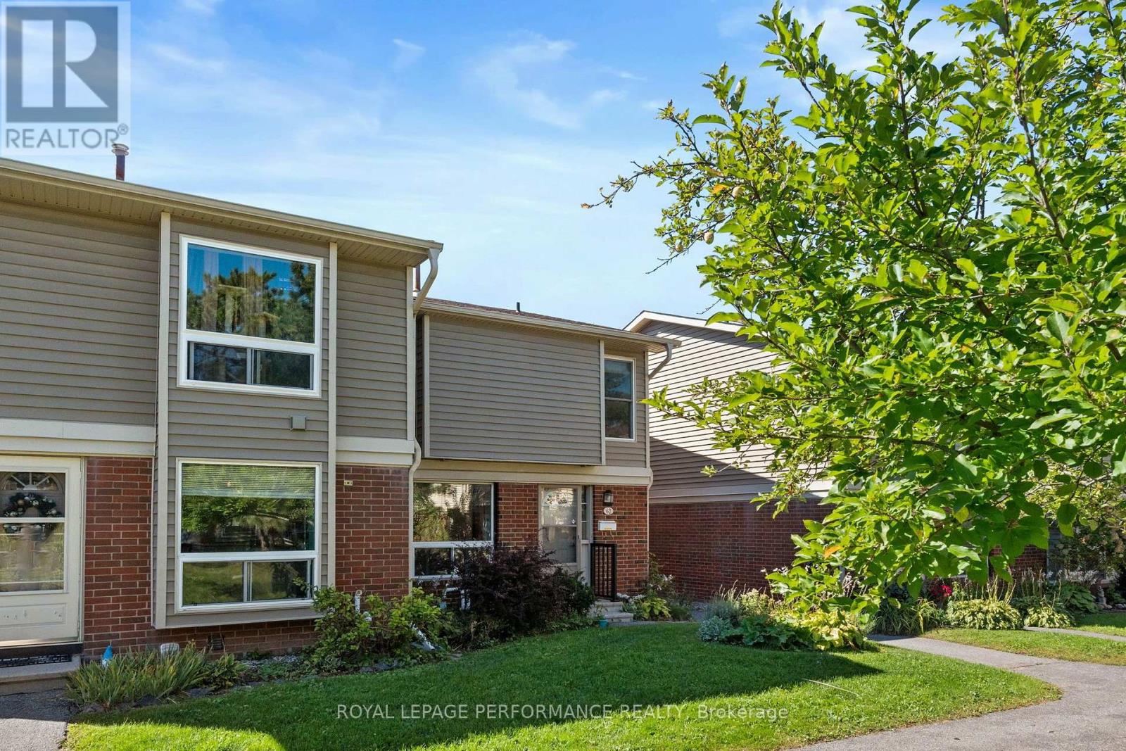 62 - 820 Cahill Drive W, Ottawa, Ontario K1V 9K4 - Photo 2 - X13814584