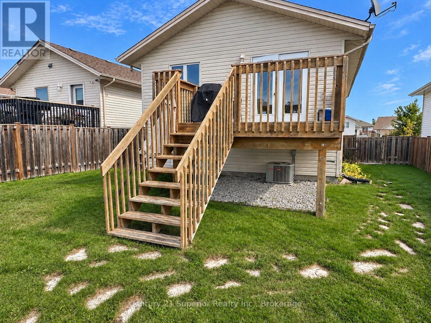 167 Lynx Crescent, Thunder Bay, Ontario  P7C 6B3 - Photo 36 - X13814542
