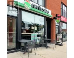 2631 YONGE STREET, Toronto, Ontario