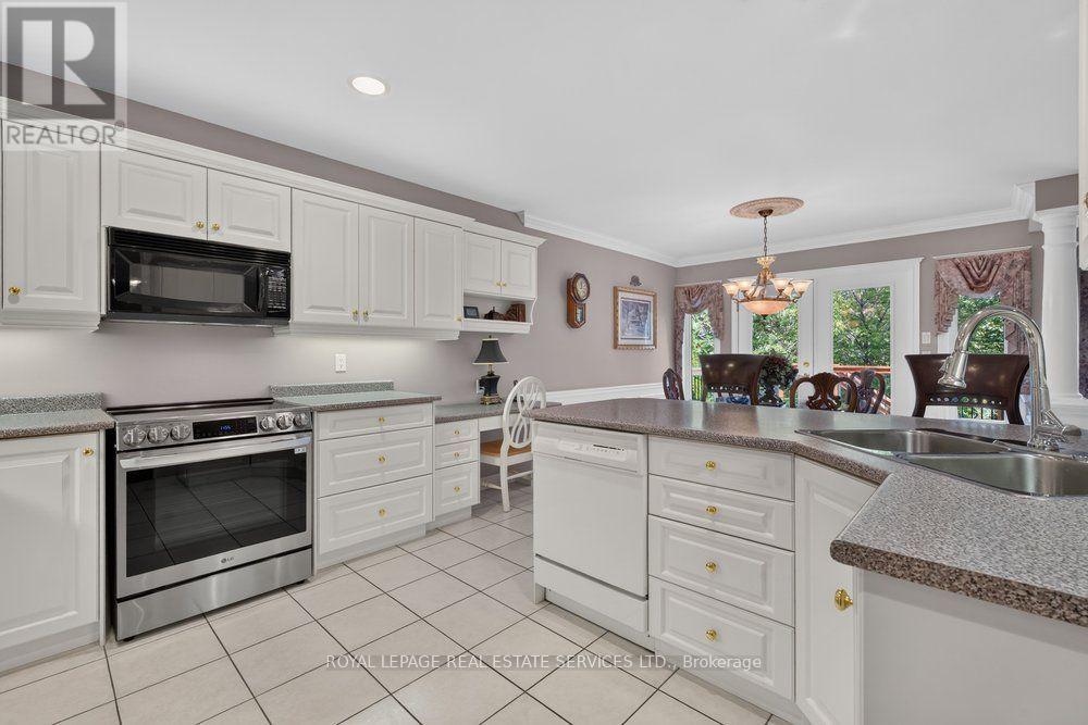 36 Worthington Drive, Clarington, Ontario  L1E 3A5 - Photo 29 - E13814444