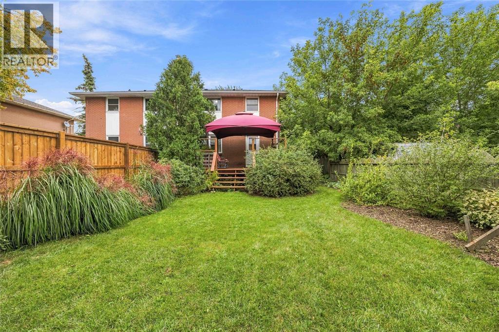 819 Elizabeth Avenue, Sarnia, Ontario  N7S 2V6 - Photo 32 - 26023284