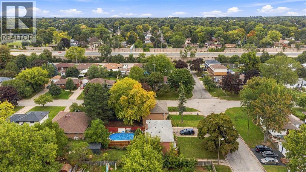 819 Elizabeth Avenue, Sarnia, Ontario  N7S 2V6 - Photo 41 - 26023284