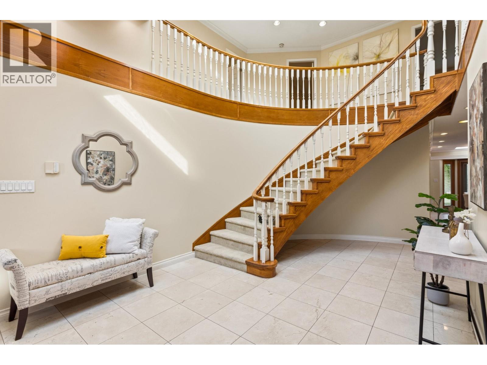 8480 Sunnywood Drive, Richmond, British Columbia  V6Y 3G5 - Photo 3 - R3168157