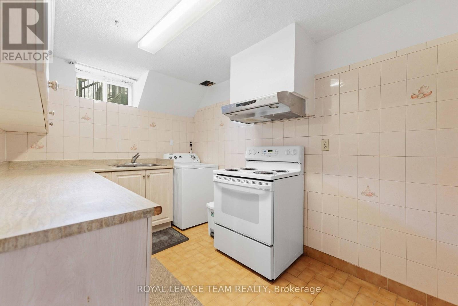 1515 Valmarie Avenue, Ottawa, Ontario  K2C 1V7 - Photo 31 - X13814454