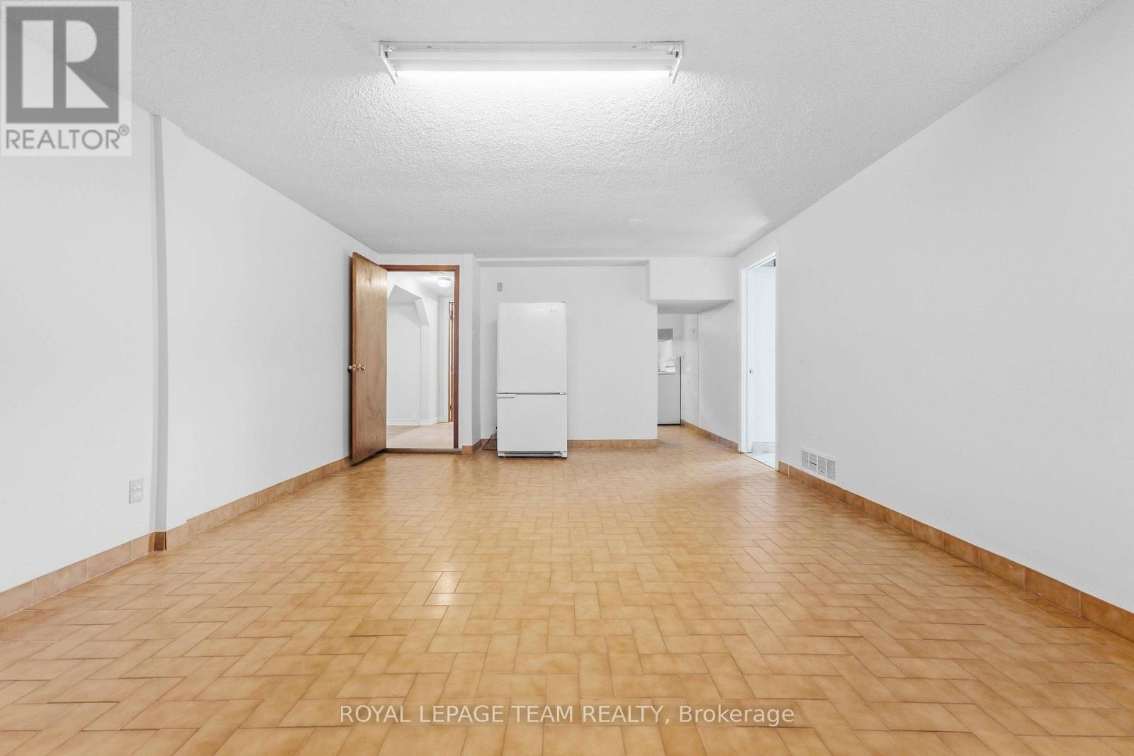 1515 Valmarie Avenue, Ottawa, Ontario  K2C 1V7 - Photo 39 - X13814454