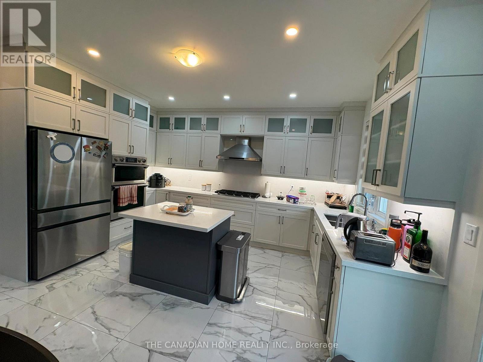 36 Affusion Road, Brampton, Ontario  L7A 5G1 - Photo 6 - W13809976