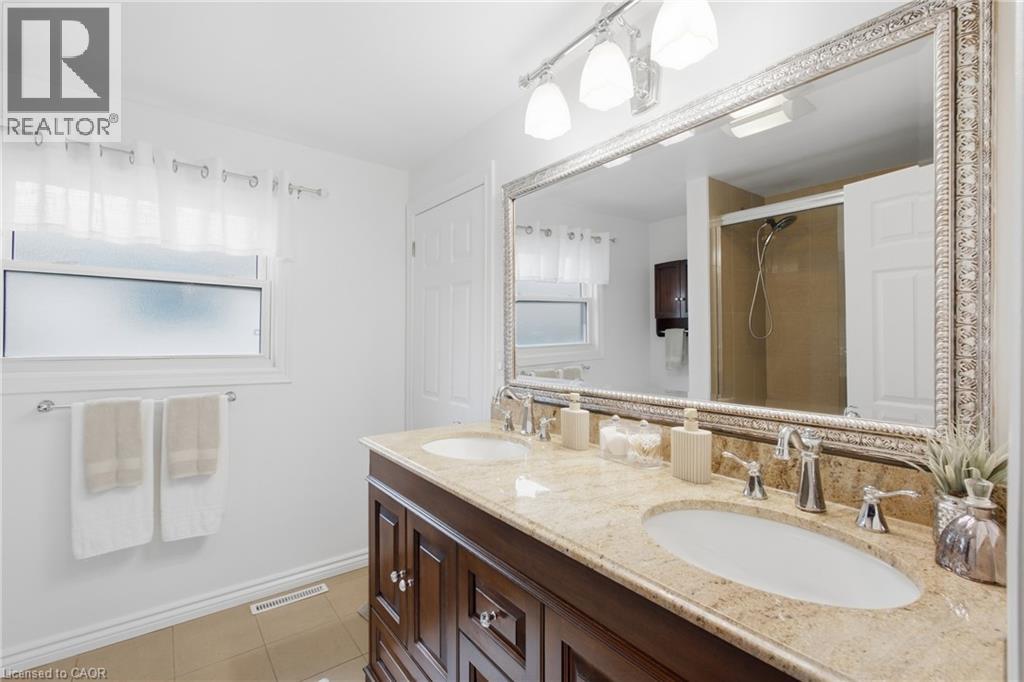 22 Sycamore Street, Hamilton, Ontario  L8T 3N7 - Photo 20 - 40865503