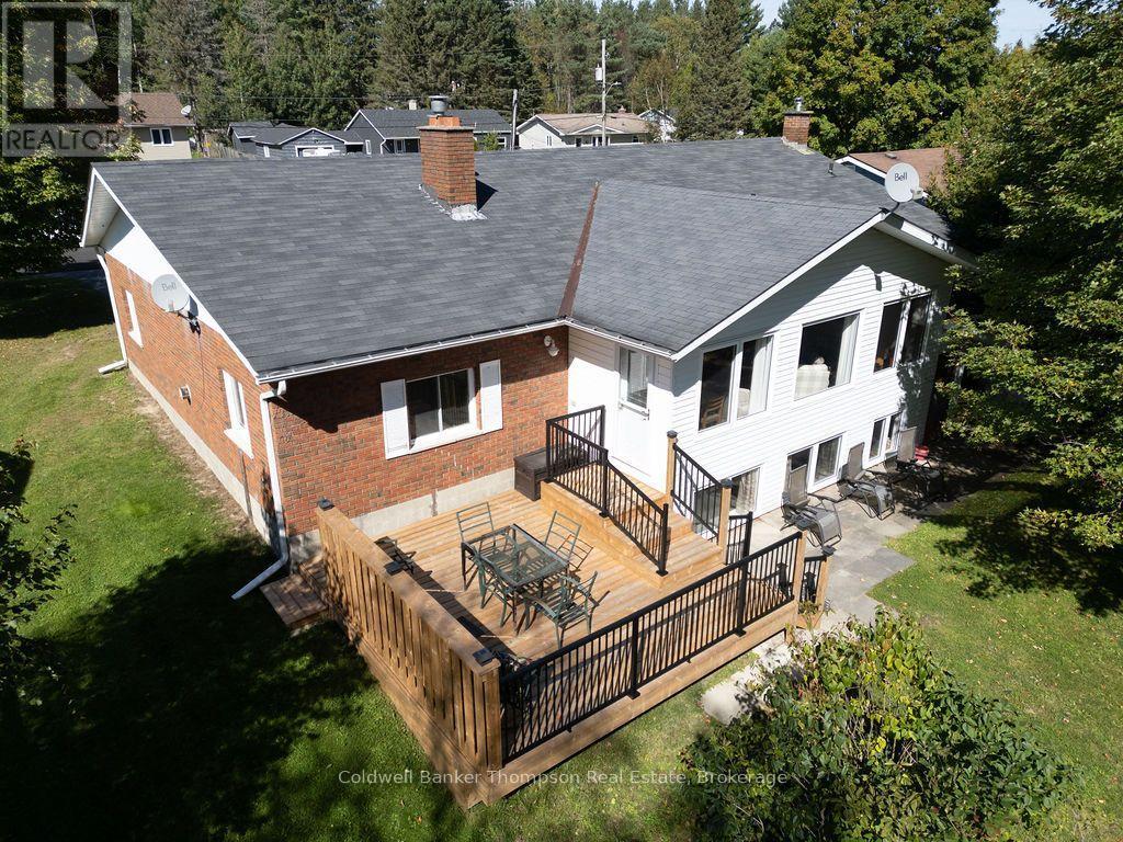 31 Queen Street, Sundridge, Ontario  P0A 1Y0 - Photo 3 - X13814498