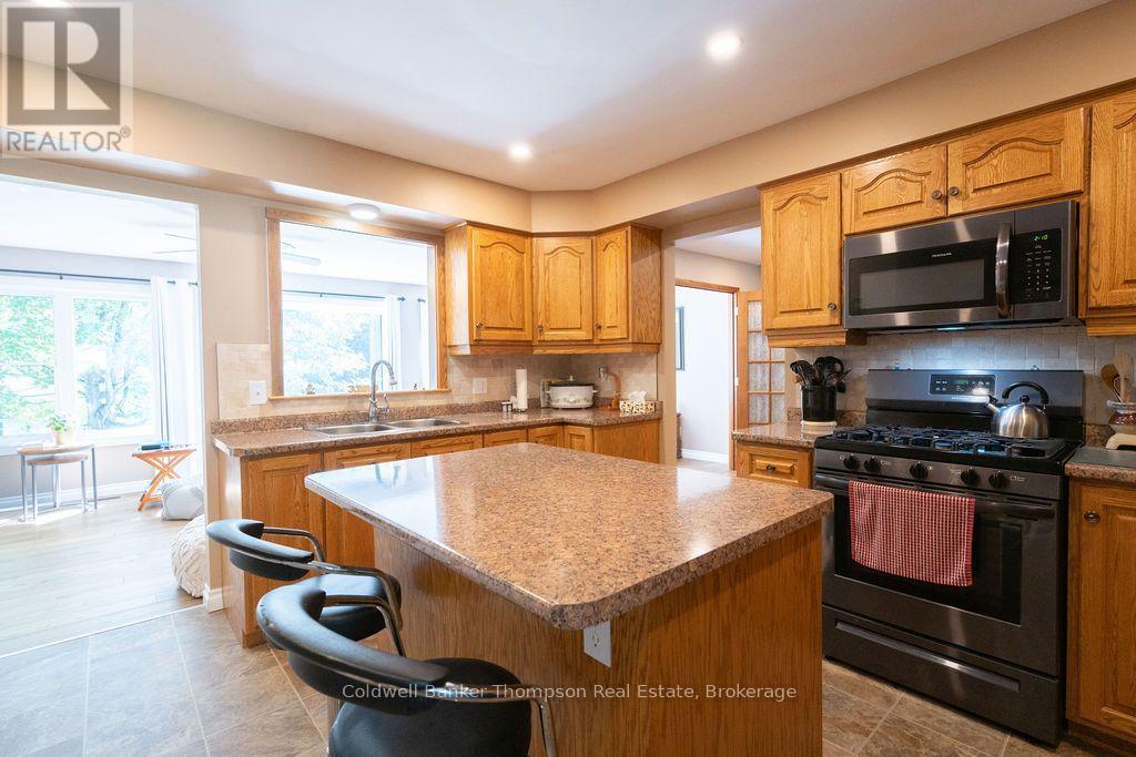 31 Queen Street, Sundridge, Ontario  P0A 1Y0 - Photo 6 - X13814498