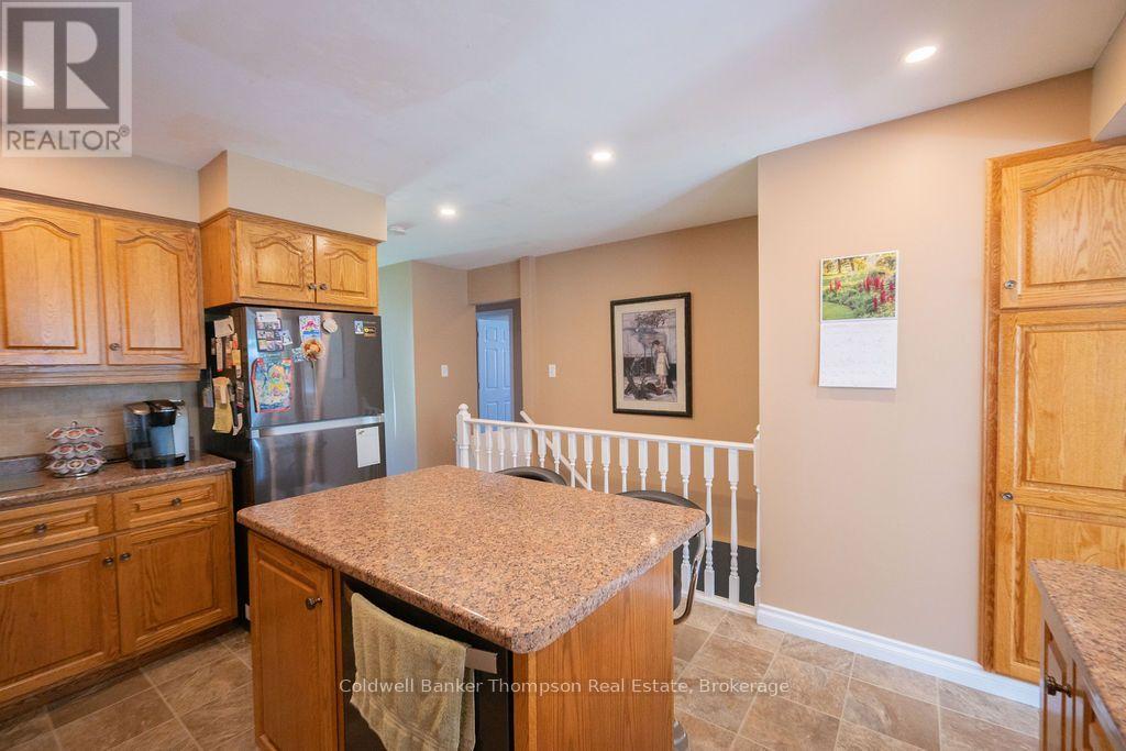31 Queen Street, Sundridge, Ontario  P0A 1Y0 - Photo 8 - X13814498