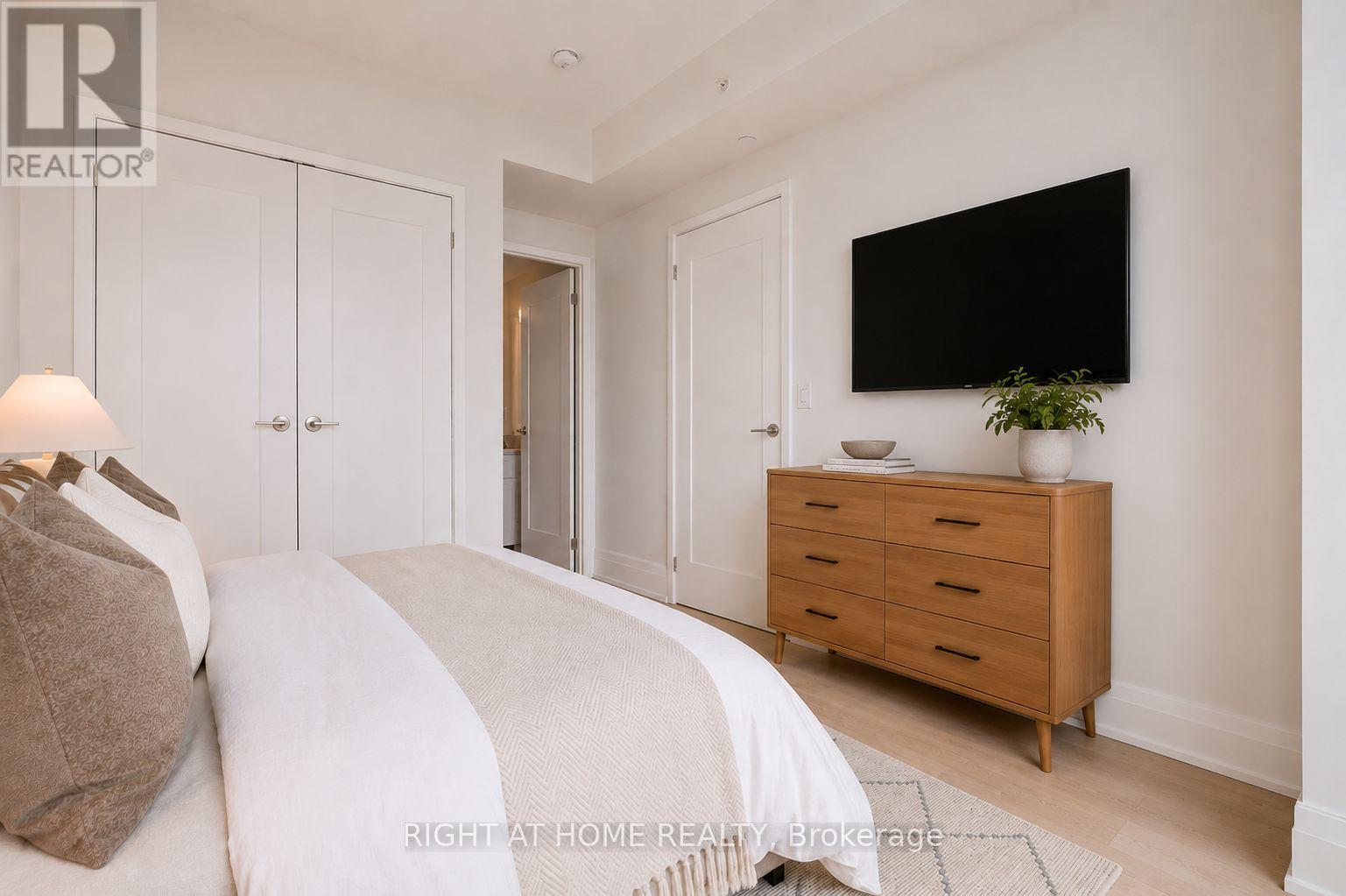 308 - 25 Malcolm Road, Toronto, Ontario  M4G 1X7 - Photo 8 - C13814472
