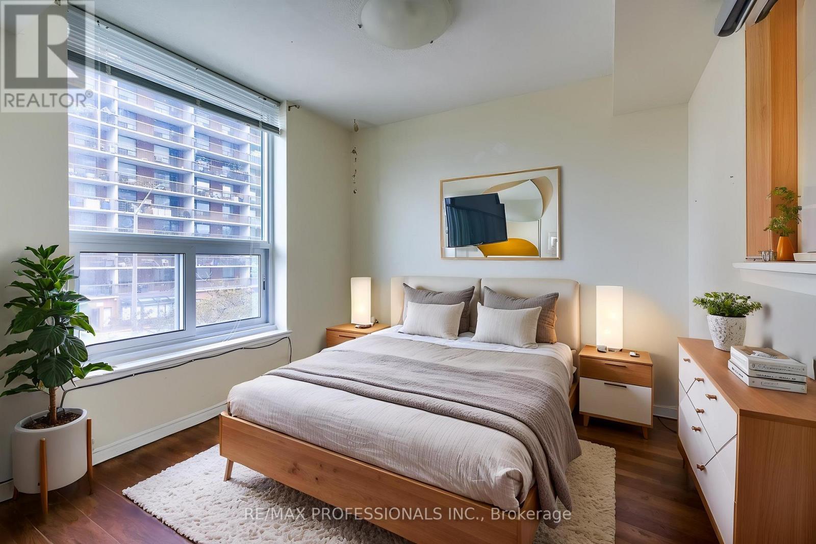 207 - 11 Thorncliffe Pk Drive, Toronto, Ontario  M4H 1P3 - Photo 13 - C13814530