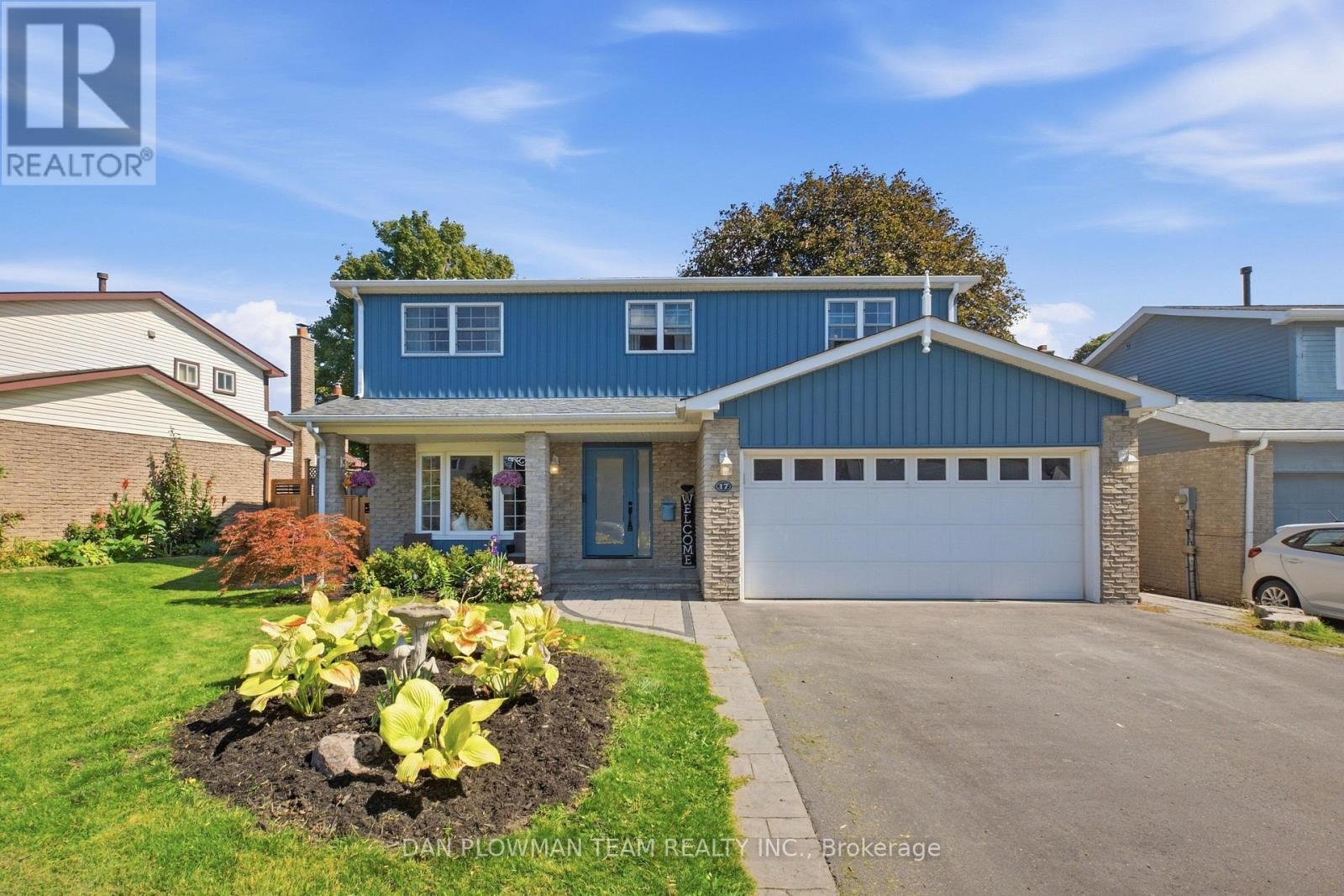 17 RHONDA BOULEVARD, Clarington, Ontario