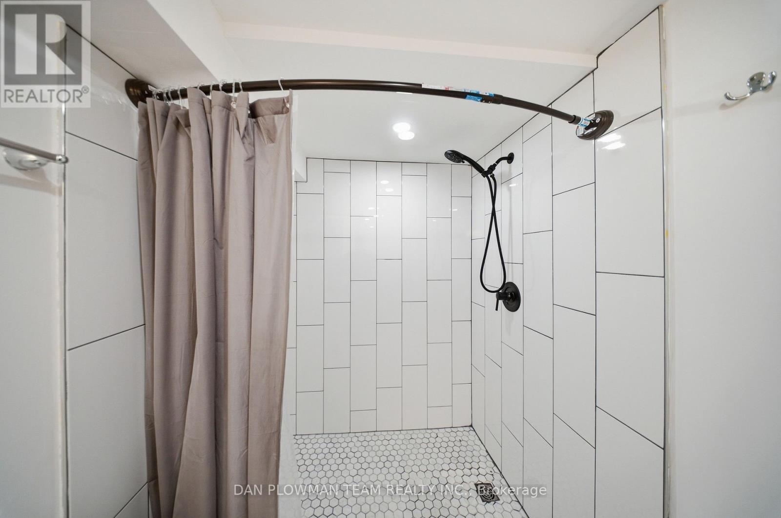 17 Rhonda Boulevard, Clarington, Ontario  L1C 3W3 - Photo 33 - E13814540