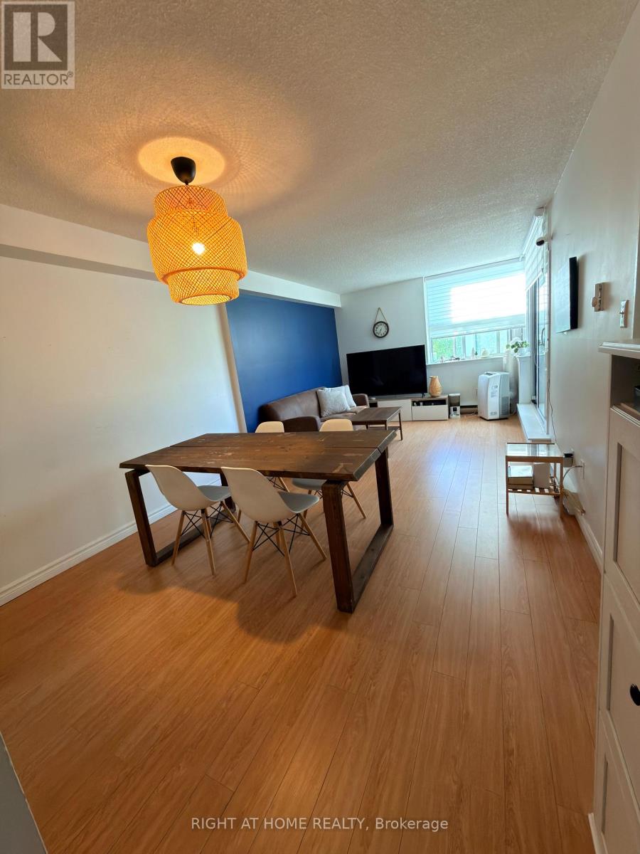 #208 - 2500 Bridletowne Circle, Toronto, Ontario  M1W 2V6 - Photo 3 - E13814562