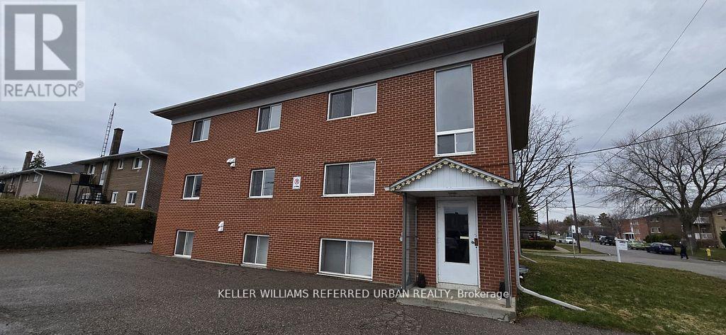6 - 303 FRONTENAC AVENUE, Oshawa, Ontario