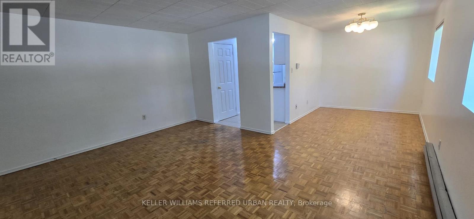 6 - 303 Frontenac Avenue, Oshawa, Ontario  L1J 2A7 - Photo 9 - E13814580