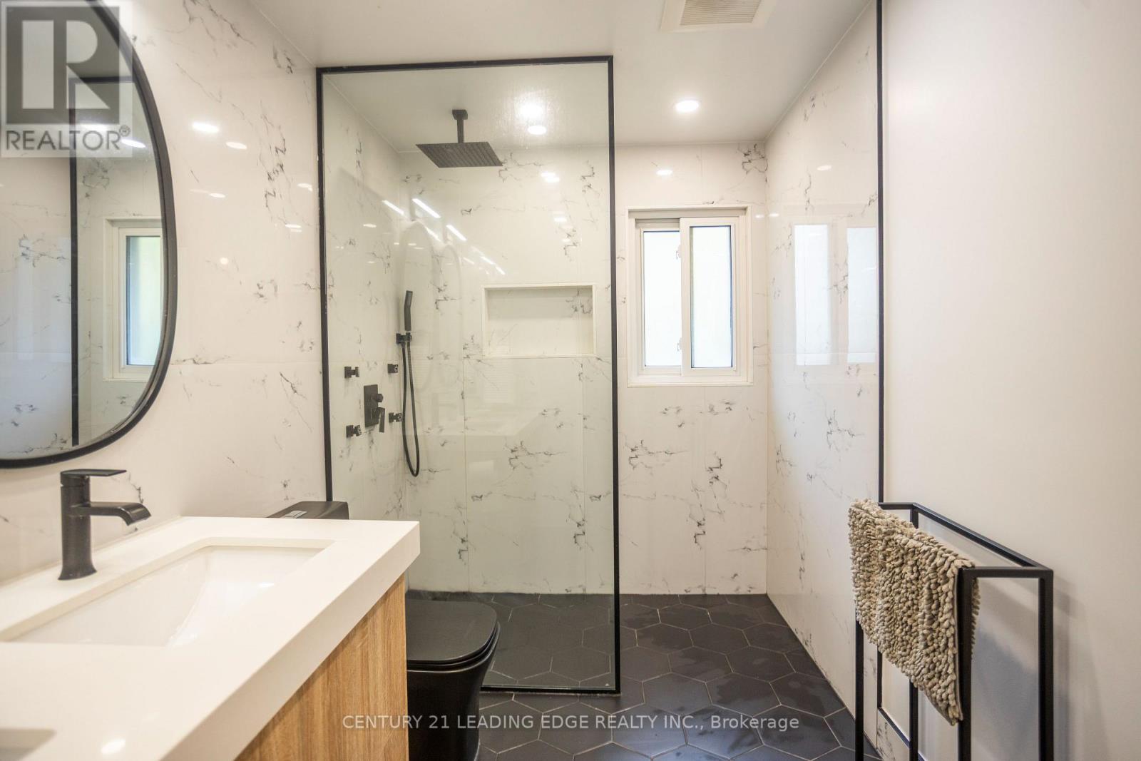 912 Vistula Drive, Pickering, Ontario  L1W 2L5 - Photo 32 - E13814590