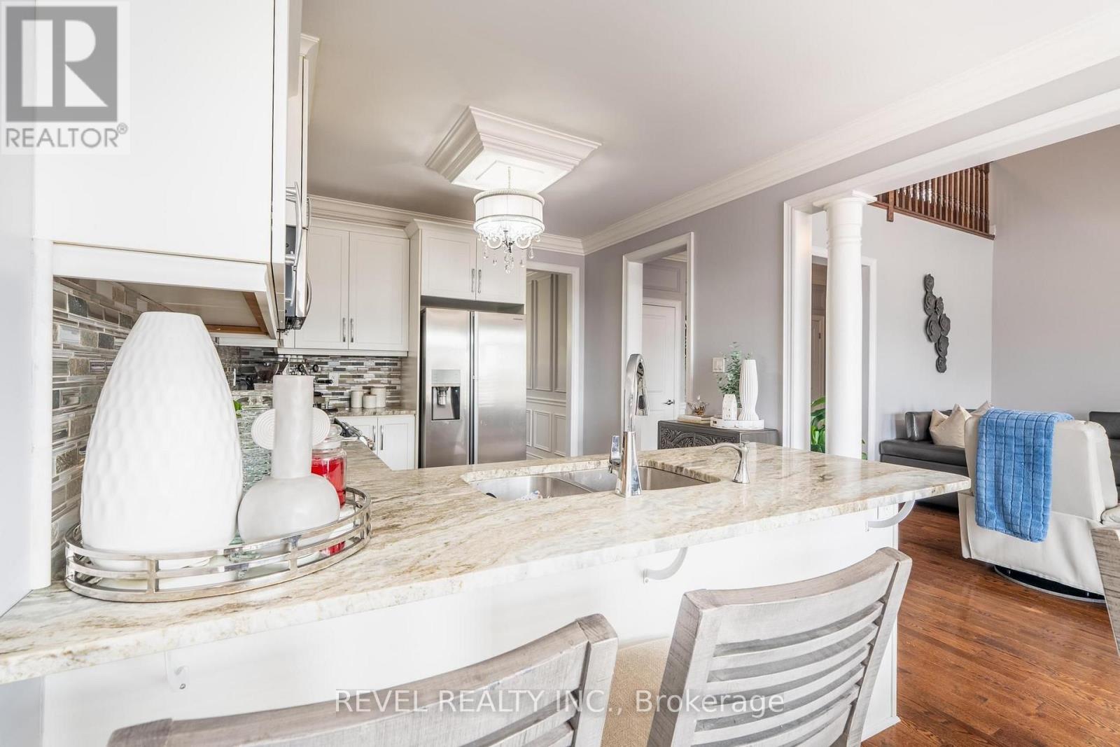 49 Victoria Street E, Innisfil (Cookstown), Ontario  L0L 1L0 - Photo 10 - N13814612