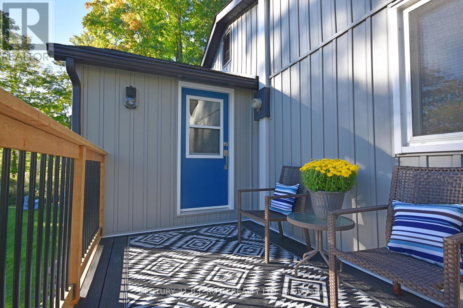 263 Robin's Point Road, Tay (Victoria Harbour), Ontario  L0K 2A0 - Photo 3 - S13814488