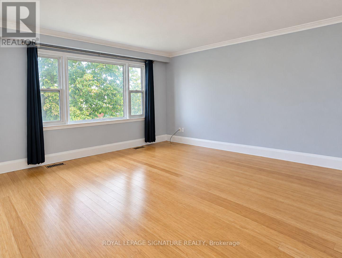 3 - 13 WESLEY STREET, Toronto, Ontario