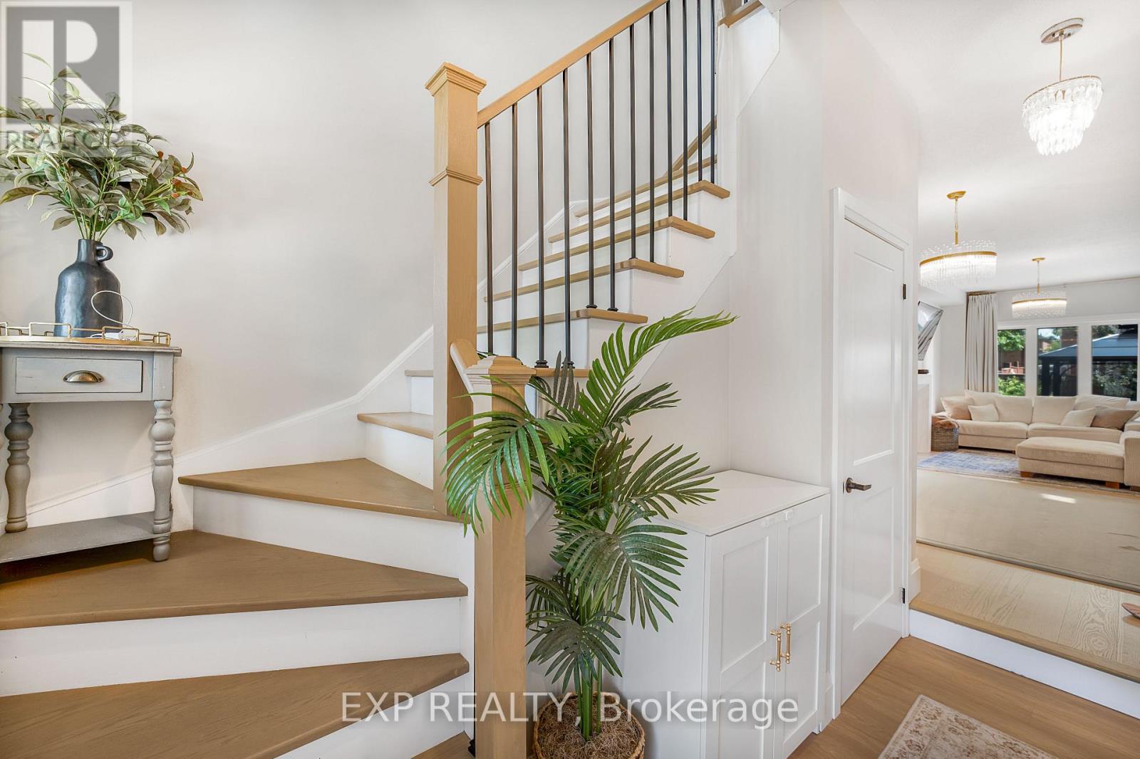 36 Serenity Street, Halton Hills, Ontario  L7G 0A9 - Photo 4 - W13814614