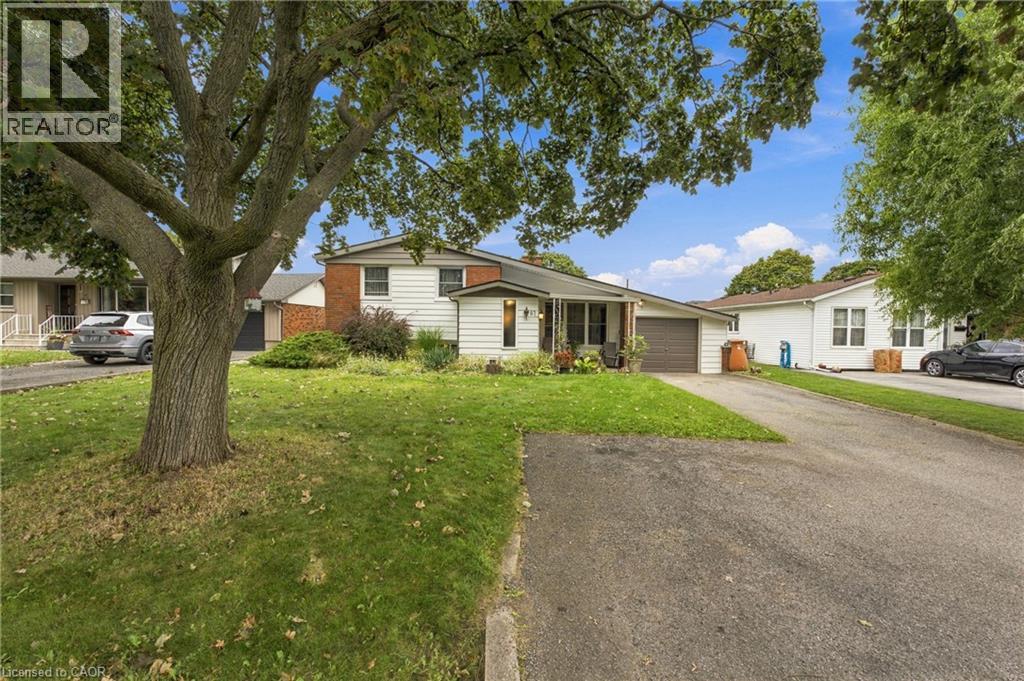67 Wakelin Terrace, St. Catharines, Ontario  L2M 4K8 - Photo 3 - 40865527