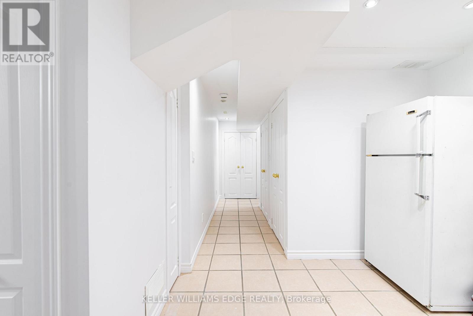 Room E - 119 Summers Drive, Thorold, Ontario  L2V 5C7 - Photo 21 - X13814556