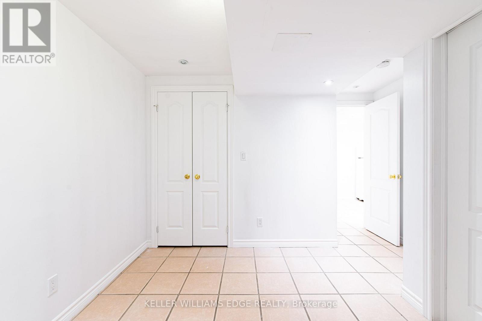 Room E - 119 Summers Drive, Thorold, Ontario  L2V 5C7 - Photo 29 - X13814556