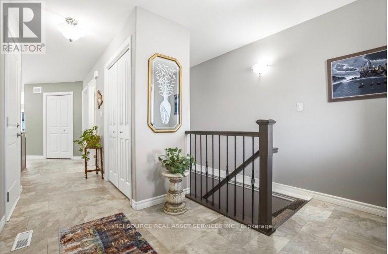 5 Mavis Way, Belleville, Ontario  K8P 0G2 - Photo 2 - X13814598