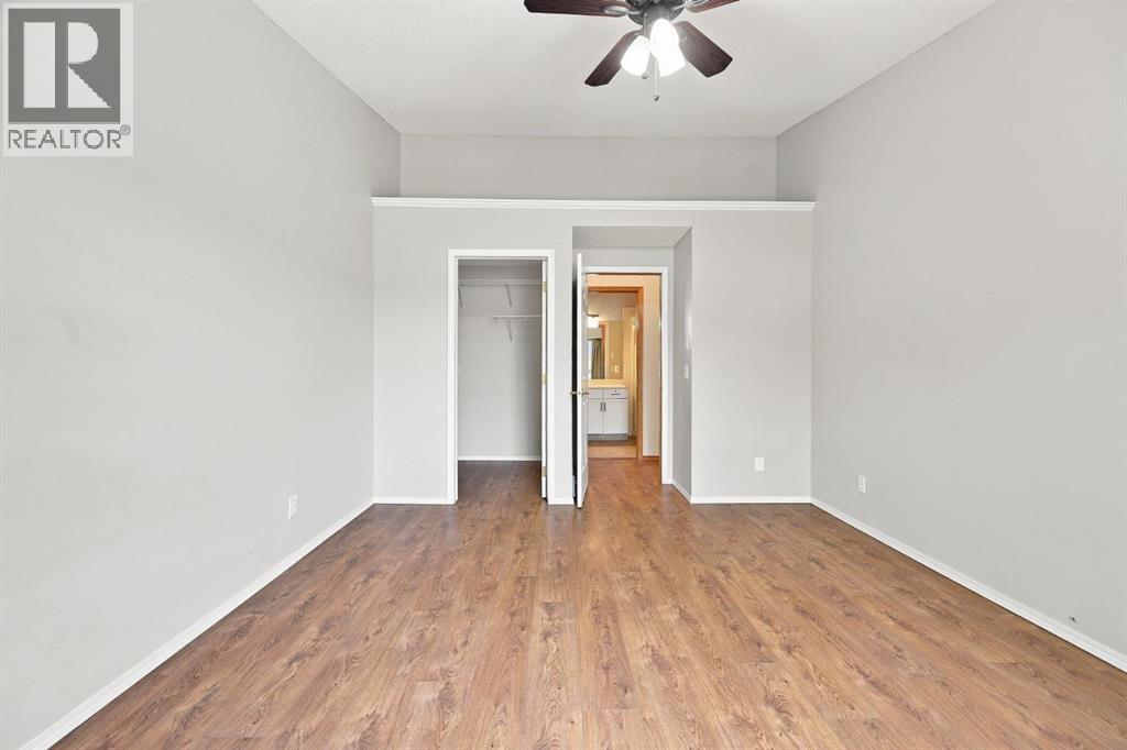 4 Douglasview Park SE, Calgary, Alberta  T2Z 2E9 - Photo 13 - A2342340