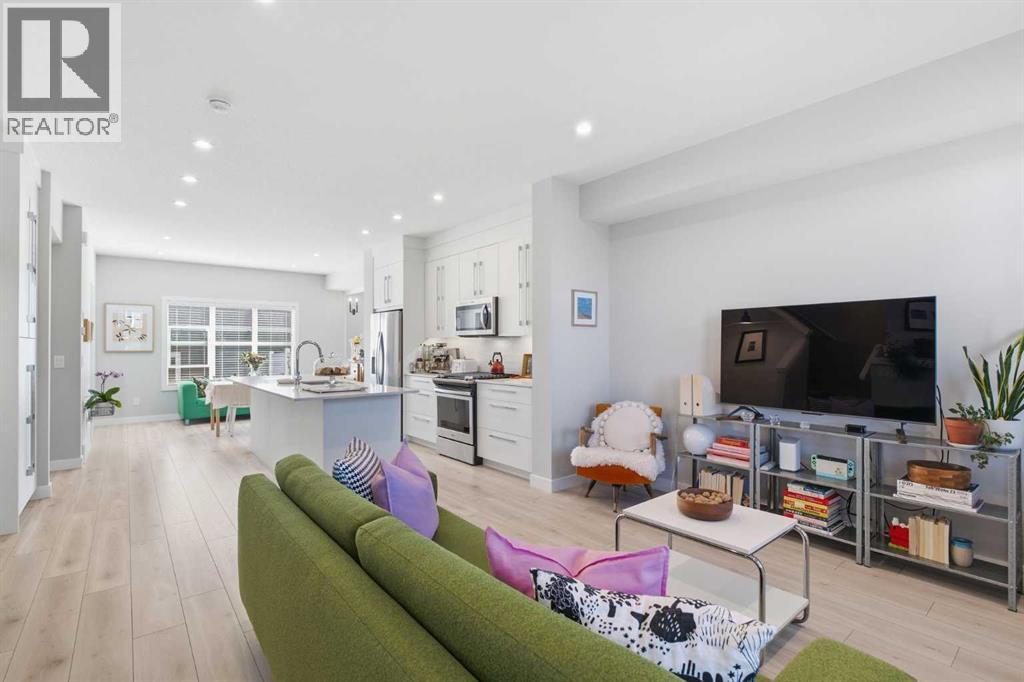 416 West Lakeview Drive