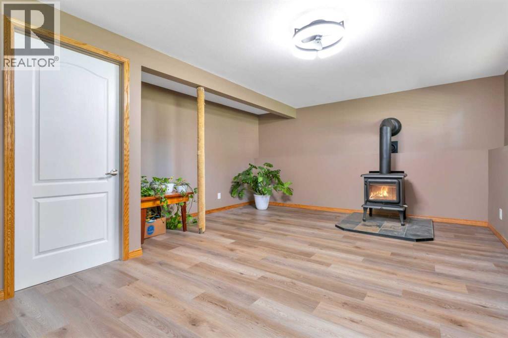 54 Lakeview Crescent, Sylvan Lake, Alberta  T4S 1J7 - Photo 29 - A2347103