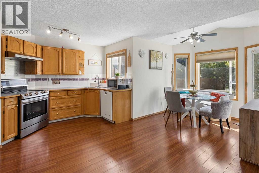 196 Harvest Park Way NE, Calgary, Alberta  T3K 4B8 - Photo 13 - A2345330