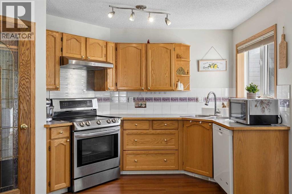 196 Harvest Park Way NE, Calgary, Alberta  T3K 4B8 - Photo 14 - A2345330
