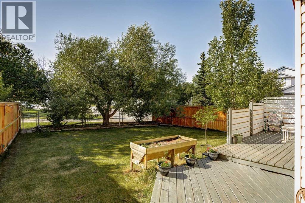196 Harvest Park Way NE, Calgary, Alberta  T3K 4B8 - Photo 37 - A2345330