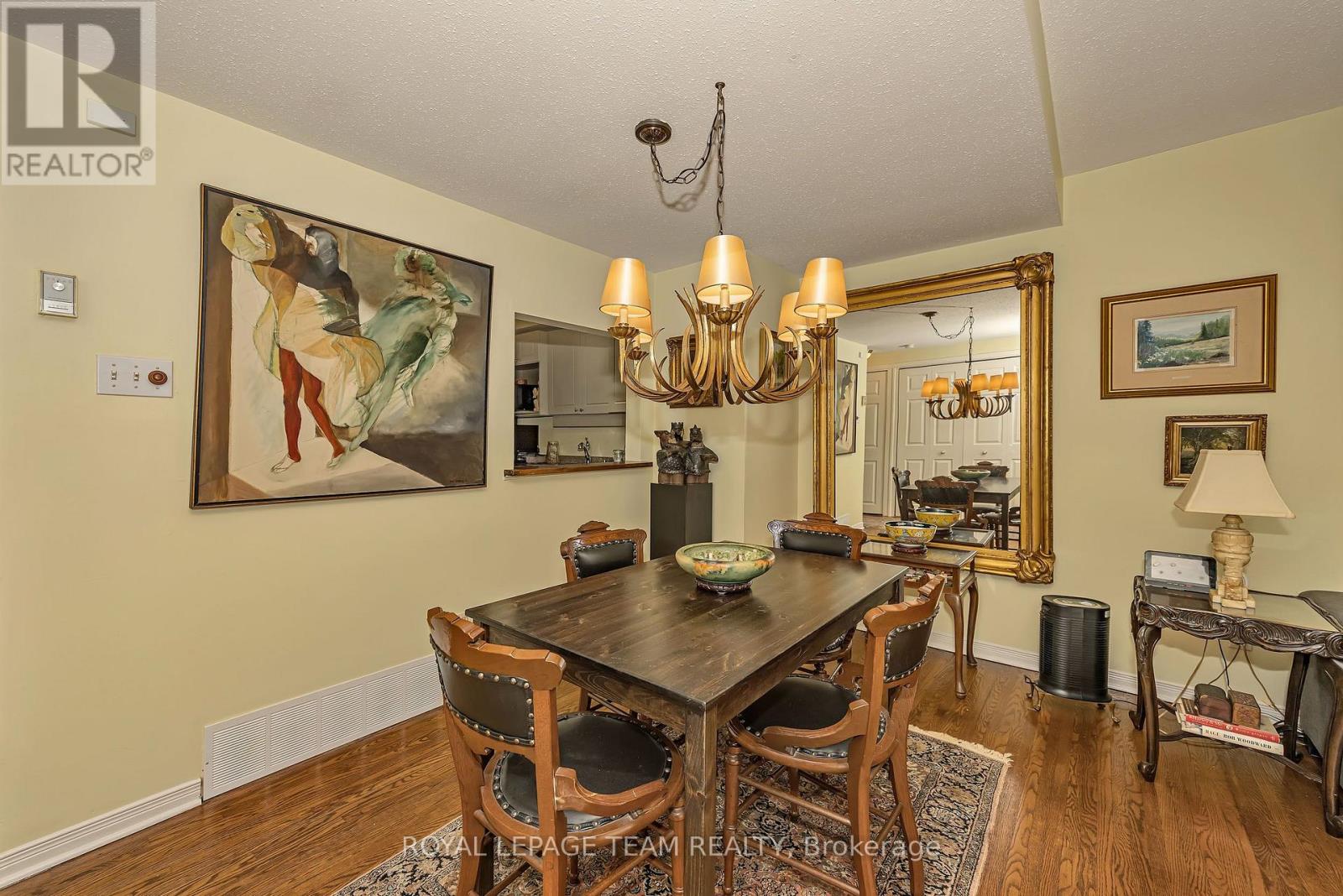 28 Monterey Drive, Ottawa, Ontario  K2H 7A6 - Photo 9 - X13732826