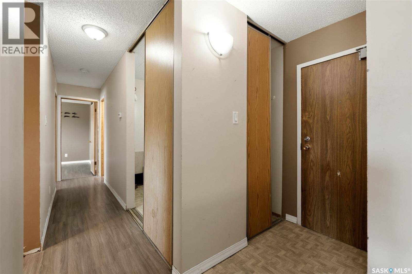 205 51 Rodenbush Drive, Regina, Saskatchewan  S4R 8C7 - Photo 4 - SK049127