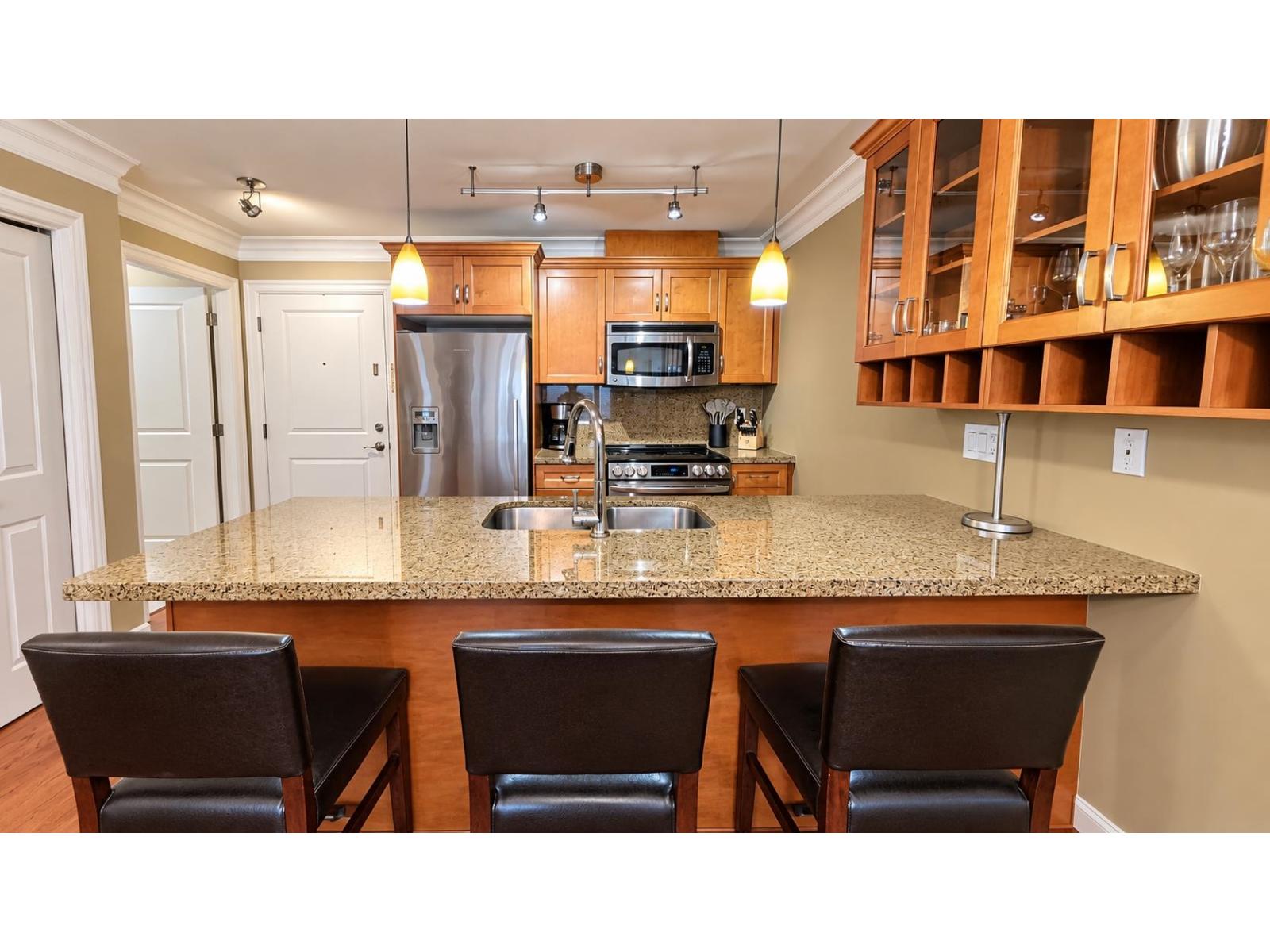 PH-5 15357 ROPER AVENUE photo 6