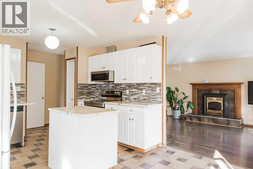 11706 98 Street, Grande Prairie, Alberta  T8V 3N8 - Photo 13 - A2345120