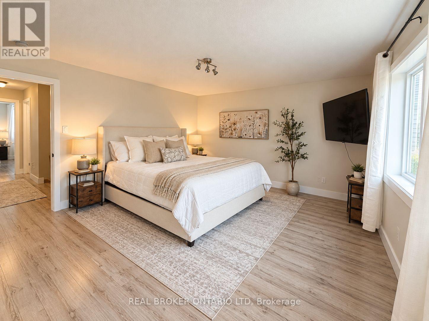 22 Queensway Drive, Strathroy-Caradoc, Ontario  N7G 4M3 - Photo 12 - X13814660